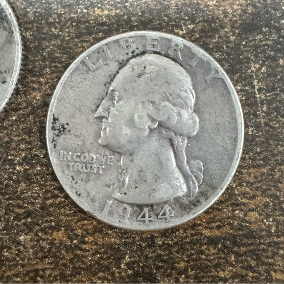 1949 & 1944 Silver Quarters United States Currency - Picture 3 of 6